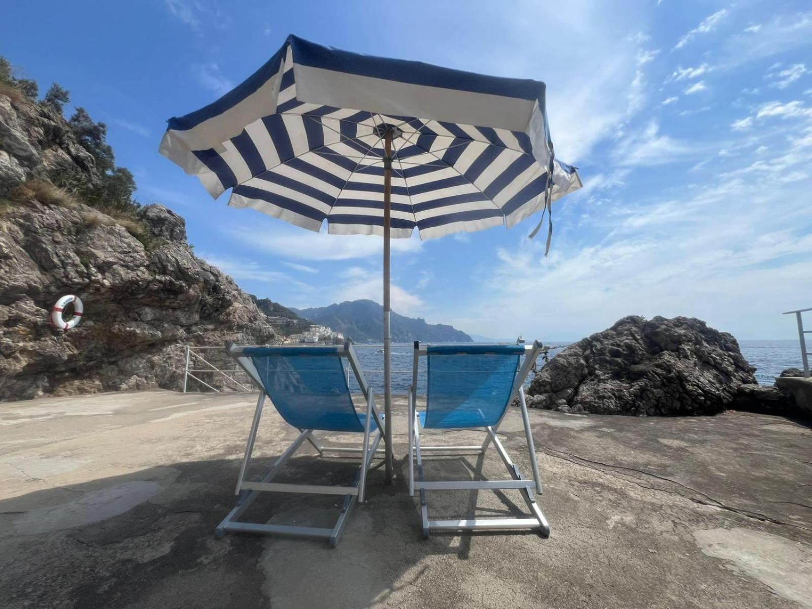 Appartamento Di Raphael Con Discesa Privata Al Mare Amalfi Ngoại thất bức ảnh