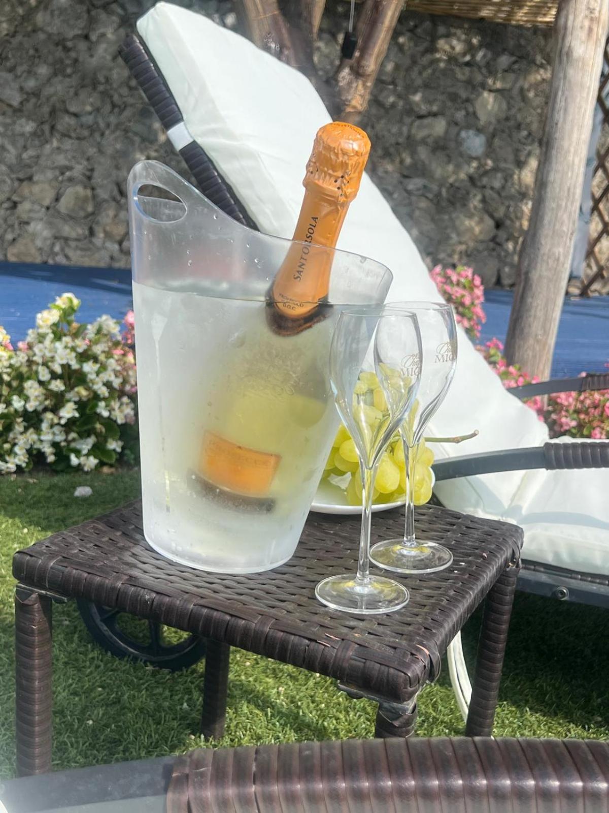 Appartamento Di Raphael Con Discesa Privata Al Mare Amalfi Ngoại thất bức ảnh